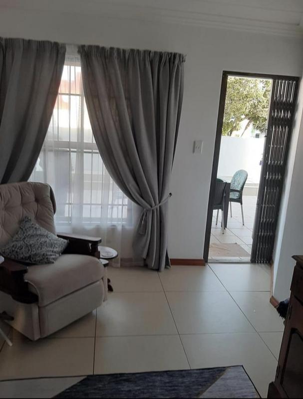 2 Bedroom Property for Sale in Mossel Bay Central Western Cape